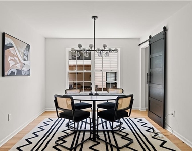 1232 Memorial Drive Se - Photo Thumbnail 10