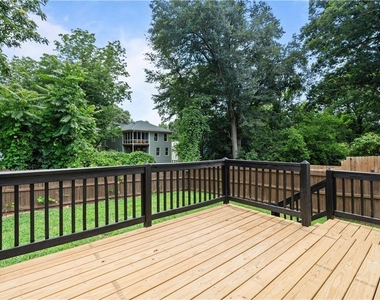 1232 Memorial Drive Se - Photo Thumbnail 22