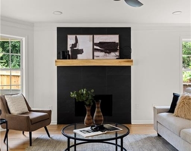 1232 Memorial Drive Se - Photo Thumbnail 5