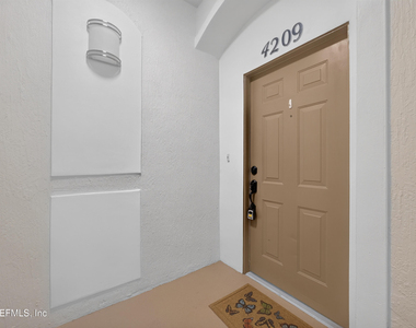 11251 Campfield Drive - Photo Thumbnail 1