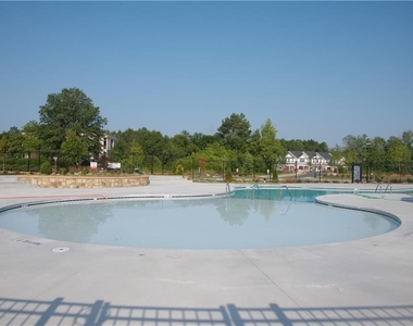 4381 Encore Blvd - Photo Thumbnail 15
