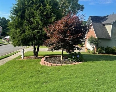 1023 Cassina Court - Photo Thumbnail 14