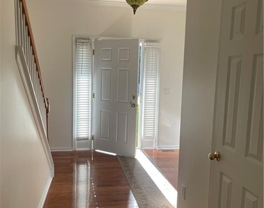 1023 Cassina Court - Photo Thumbnail 15