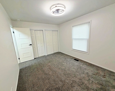 440 Lear Court - Photo Thumbnail 9