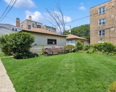 134 Callan Avenue - Photo Thumbnail 9