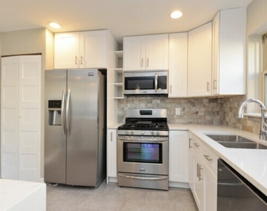 134 Callan Avenue - Photo Thumbnail 2