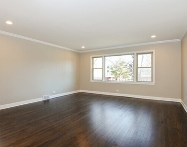 134 Callan Avenue - Photo Thumbnail 4
