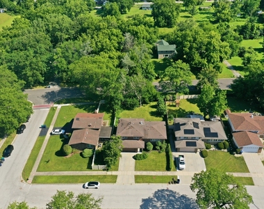 4050 Violet Lane - Photo Thumbnail 26