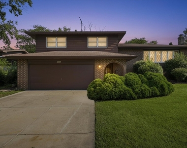 4050 Violet Lane - Photo Thumbnail 30