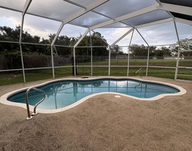 436 Mango Circle - Photo Thumbnail 22