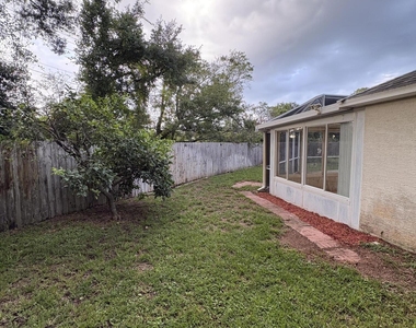 436 Mango Circle - Photo Thumbnail 26