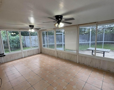 436 Mango Circle - Photo Thumbnail 16