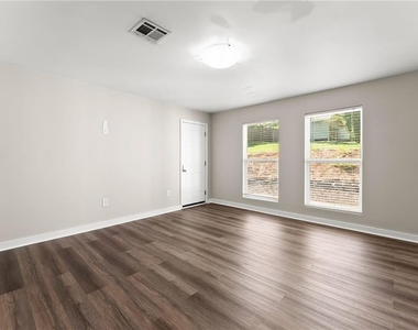 2050 Shaffer Road - Photo Thumbnail 16