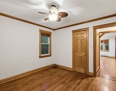 3329 N Neva Avenue - Photo Thumbnail 15