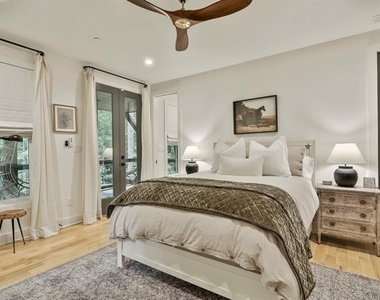 130 Arcadia Avenue - Photo Thumbnail 35