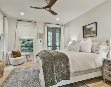 130 Arcadia Avenue - Photo Thumbnail 33