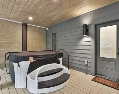 130 Arcadia Avenue - Photo Thumbnail 47