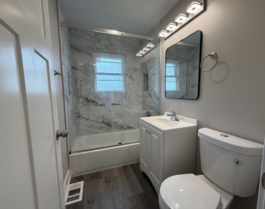 527 W 16th Place - Photo Thumbnail 14
