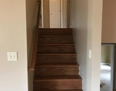 2989 Garland Drive - Photo Thumbnail 8