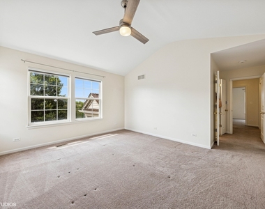 7 Edgebrook Court - Photo Thumbnail 9