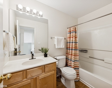 7 Edgebrook Court - Photo Thumbnail 13