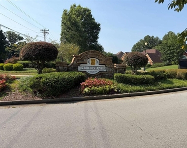 768 Laurel West Lane - Photo Thumbnail 34