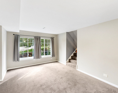 6412 Fremont Drive - Photo Thumbnail 14