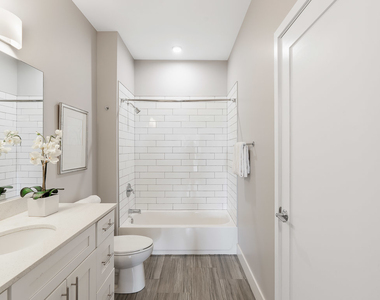 101 Liberty Street - Photo Thumbnail 8
