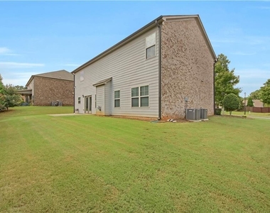 551 Wagon Hill Lane - Photo Thumbnail 24