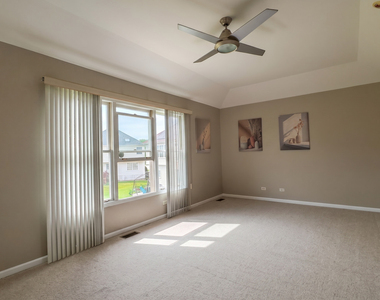 1925 Danube Way - Photo Thumbnail 17