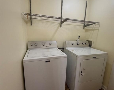 2720 Hollywood Drive - Photo Thumbnail 19