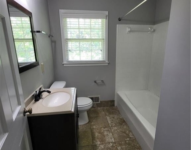 4548 Shallowford Road - Photo Thumbnail 8