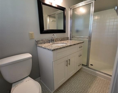 4548 Shallowford Road - Photo Thumbnail 12