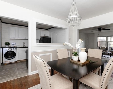 425 Lindbergh Drive Ne - Photo Thumbnail 4
