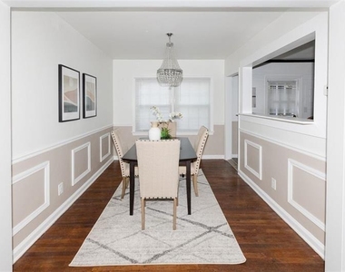 425 Lindbergh Drive Ne - Photo Thumbnail 7