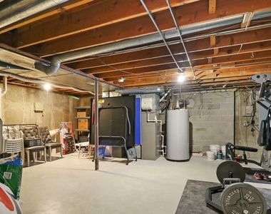 196 Rosedale Court - Photo Thumbnail 32