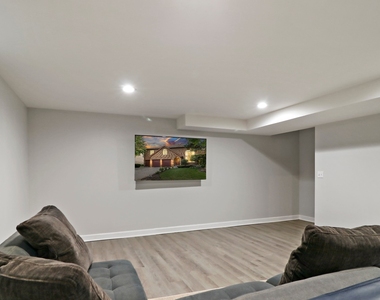 196 Rosedale Court - Photo Thumbnail 29