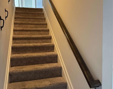 4472 Beechnut View - Photo Thumbnail 11