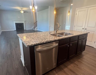 4472 Beechnut View - Photo Thumbnail 9