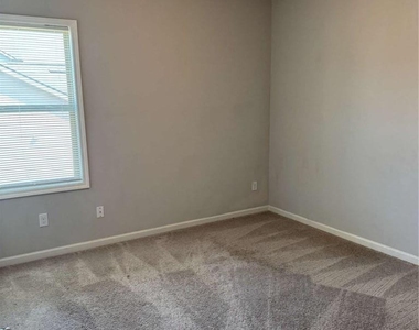 4472 Beechnut View - Photo Thumbnail 17