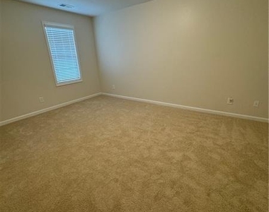 907 Natchez Trace - Photo Thumbnail 21