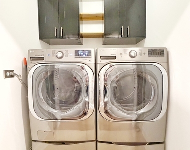 2427 W Grenshaw Street - Photo Thumbnail 25