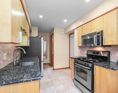 334 Plumwood Court - Photo Thumbnail 5