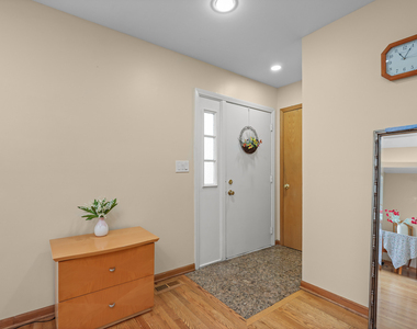 334 Plumwood Court - Photo Thumbnail 8