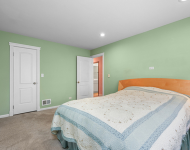 334 Plumwood Court - Photo Thumbnail 12