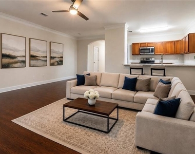 5662 Lawley Drive - Photo Thumbnail 7