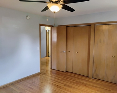 904 S Edward Street - Photo Thumbnail 17