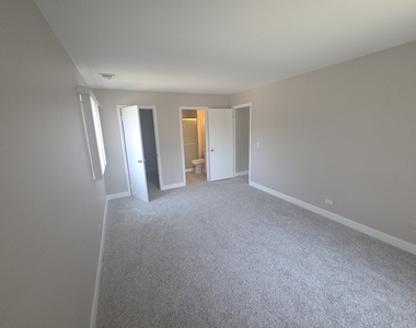 299 Pembridge Lane - Photo Thumbnail 14