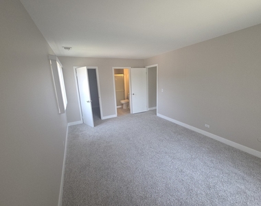 299 Pembridge Lane - Photo Thumbnail 10