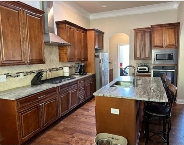 3459 Dockside Shores Drive - Photo Thumbnail 6